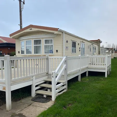 Cosy Caravan Near The Beach Walton-on-the-Naze Exterior foto